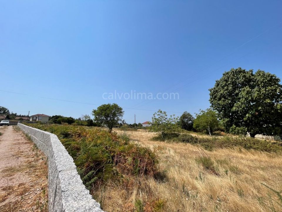 Helårsgrund i Bela, Viana do Castelo - foto 1