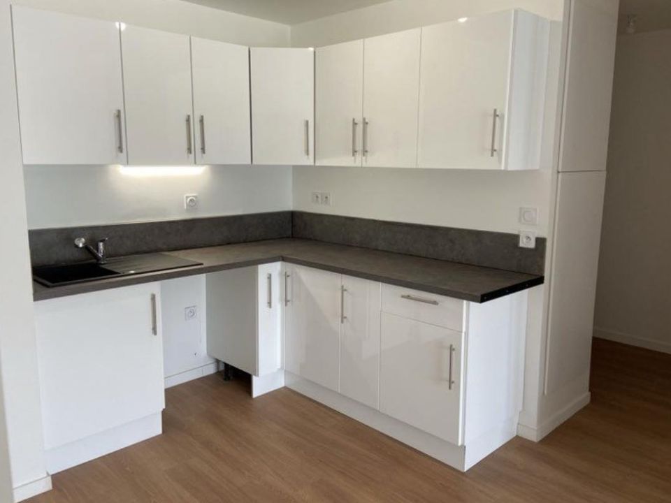 Apartamento em Corbeil-Essonnes, Essonne - foto 2
