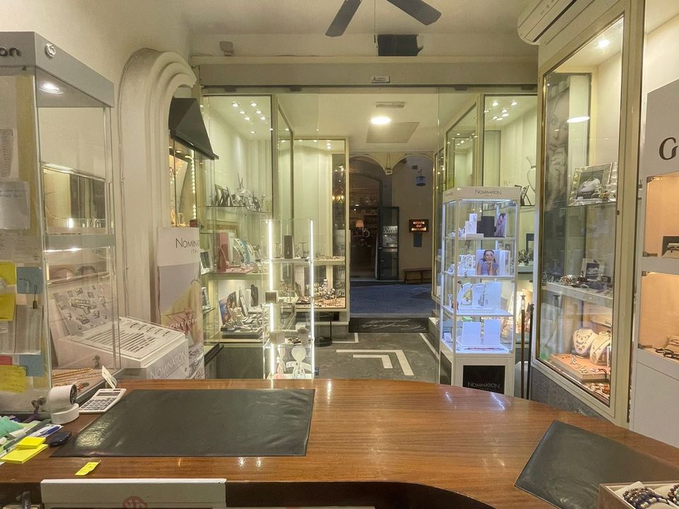 Erhvervsejendom i Salerno, Salerno - foto 1