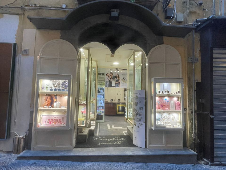 Erhvervsejendom i Salerno, Salerno - foto 3