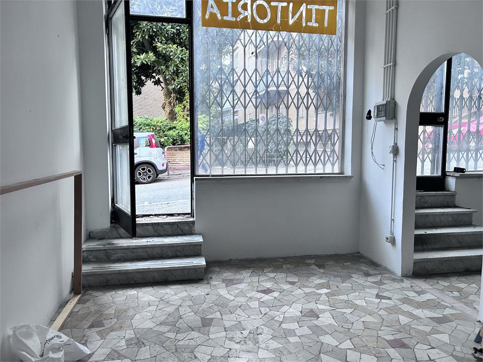 Erhvervsejendom i Rome, Rome - foto 1