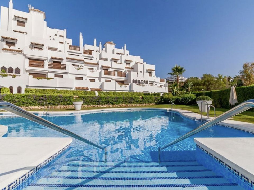 Lejlighed i Estepona, Malaga - foto 3