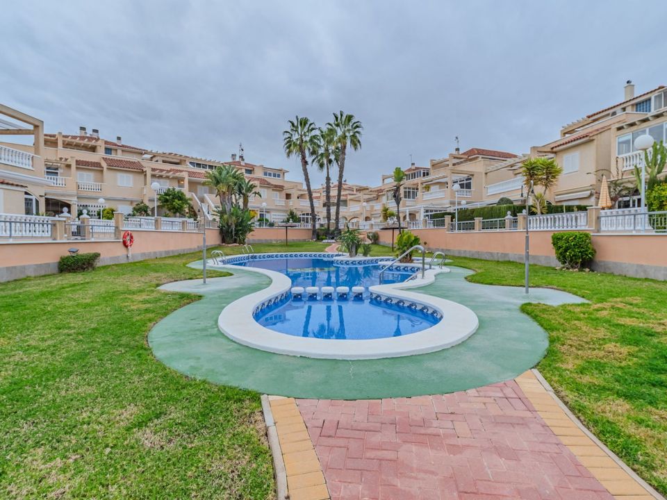 Villa i Orihuela, Alicante - foto 1
