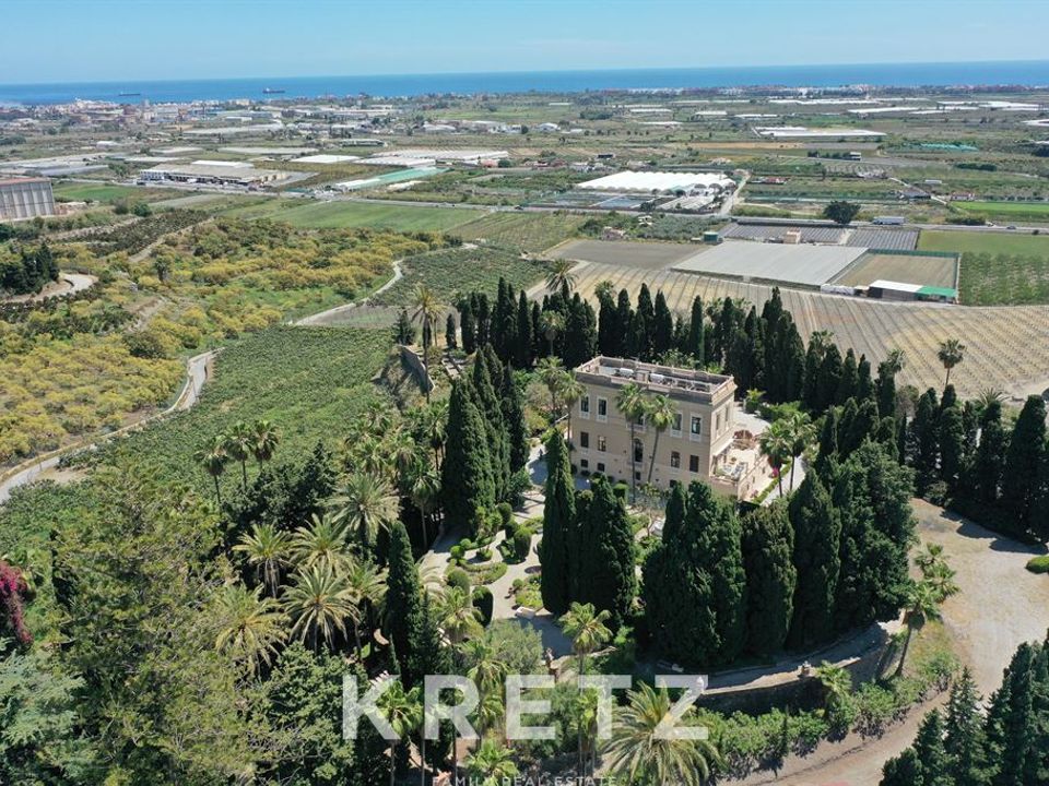 Erhvervsejendom i Salobrena, Granada - foto 3