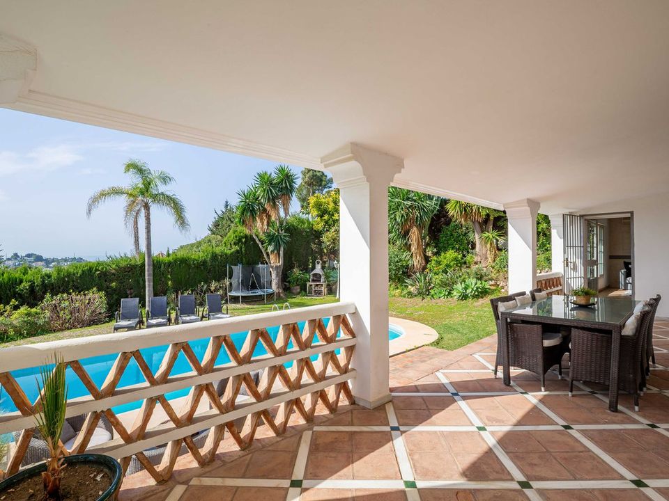 Villa i El Paraiso, Malaga - foto 3