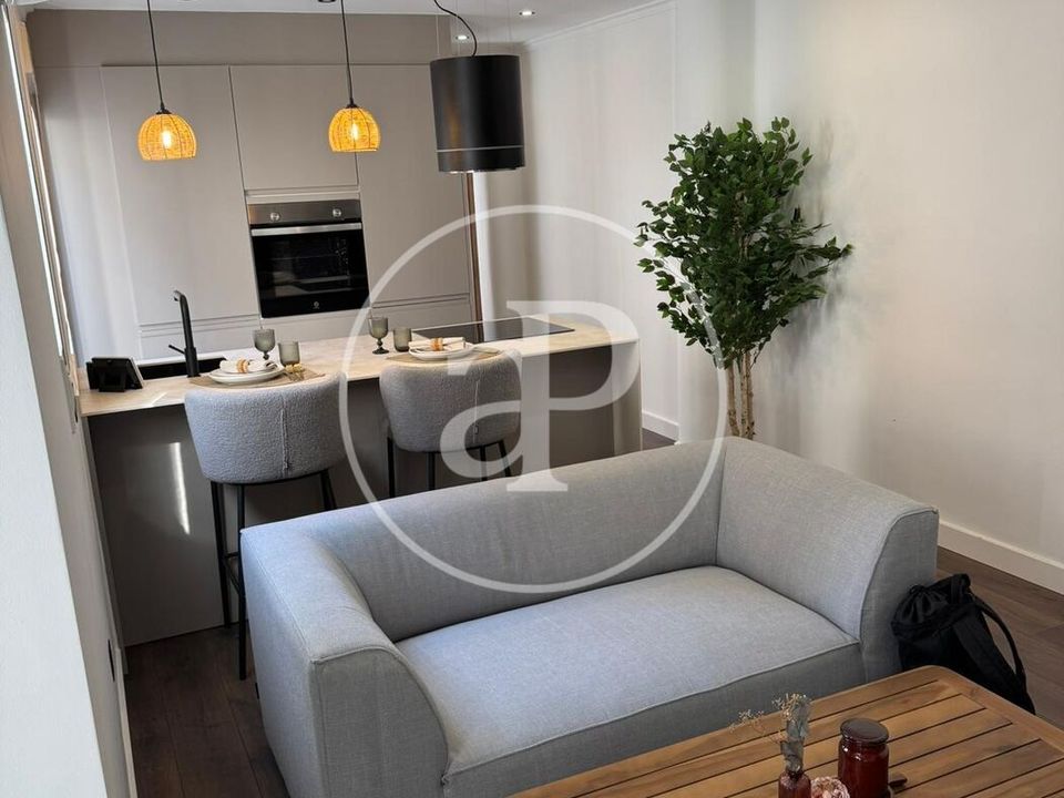 Apartment in Valencia, Valencia - photo 2