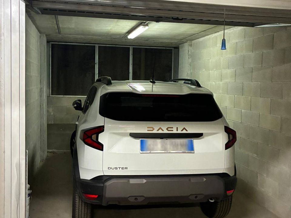 Parkeringsplass i Imperia, Imperia - bilde 5