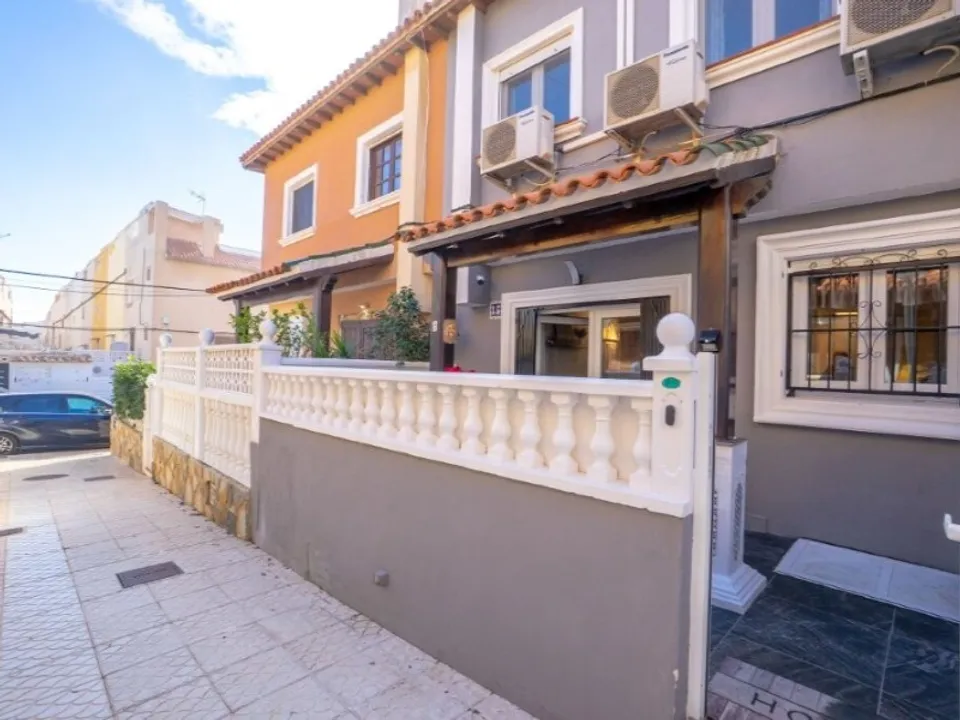 Rækkehus i La Mata, Alicante - foto 1