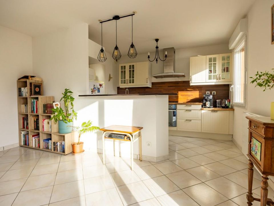 Lejlighed i Saint-Sebastien-sur-Loire, Loire-Atlantique - foto 2