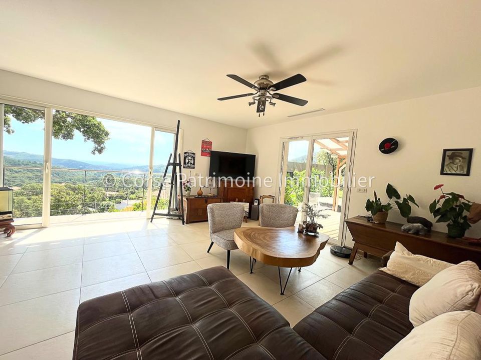 Villa i Ste.-Lucie-de Porto-Vecchio, Corse-du-Sud - foto 3