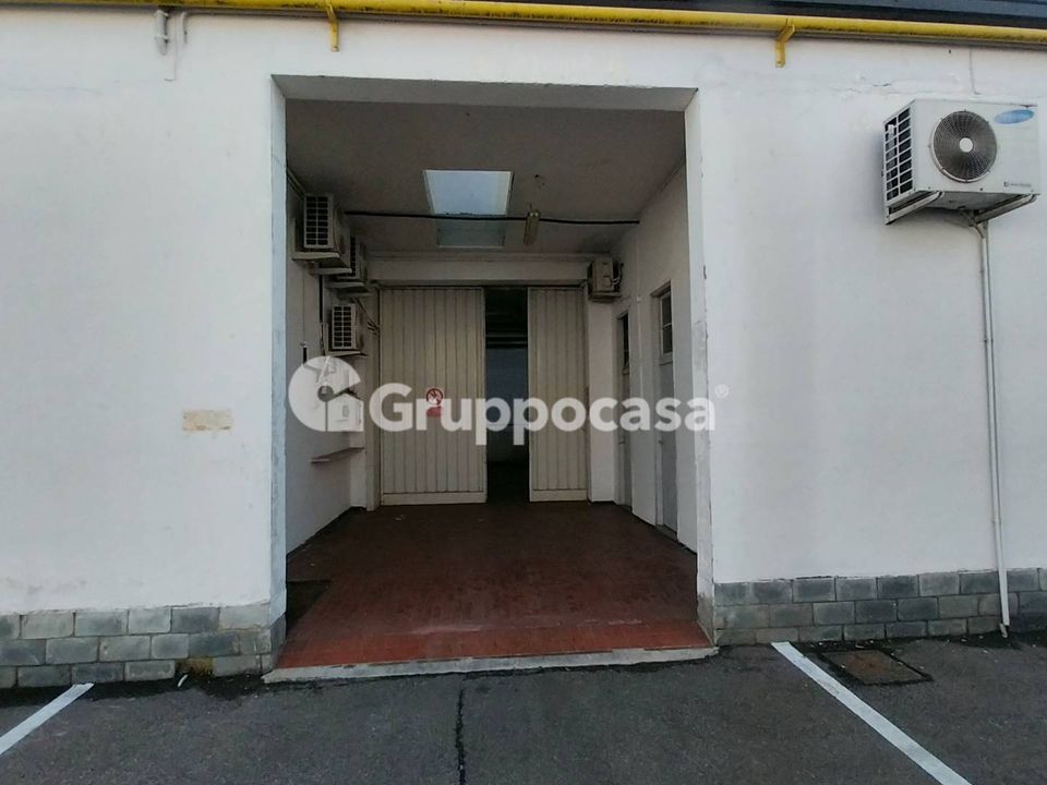 Erhvervsejendom i Magenta, Milan - foto 2