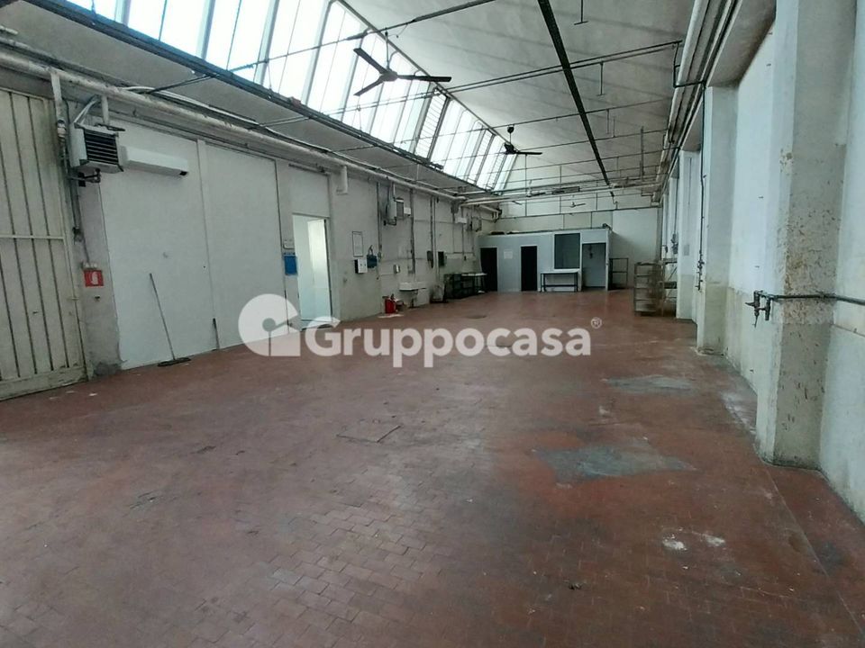 Erhvervsejendom i Magenta, Milan - foto 5