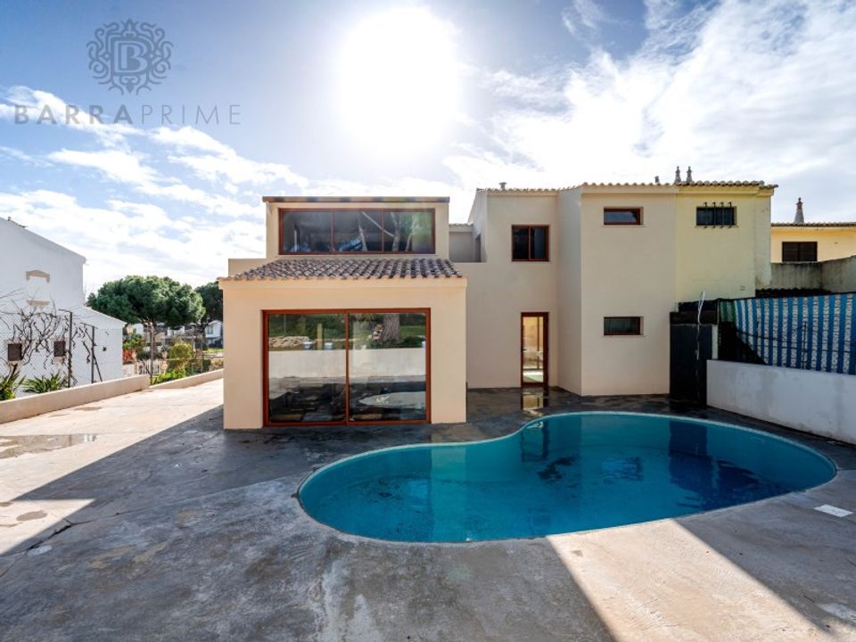 Villa i Quarteira, Faro - foto 1