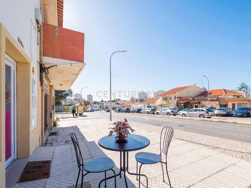 Erhvervsejendom i Carcavelos, Lisbon - foto 3