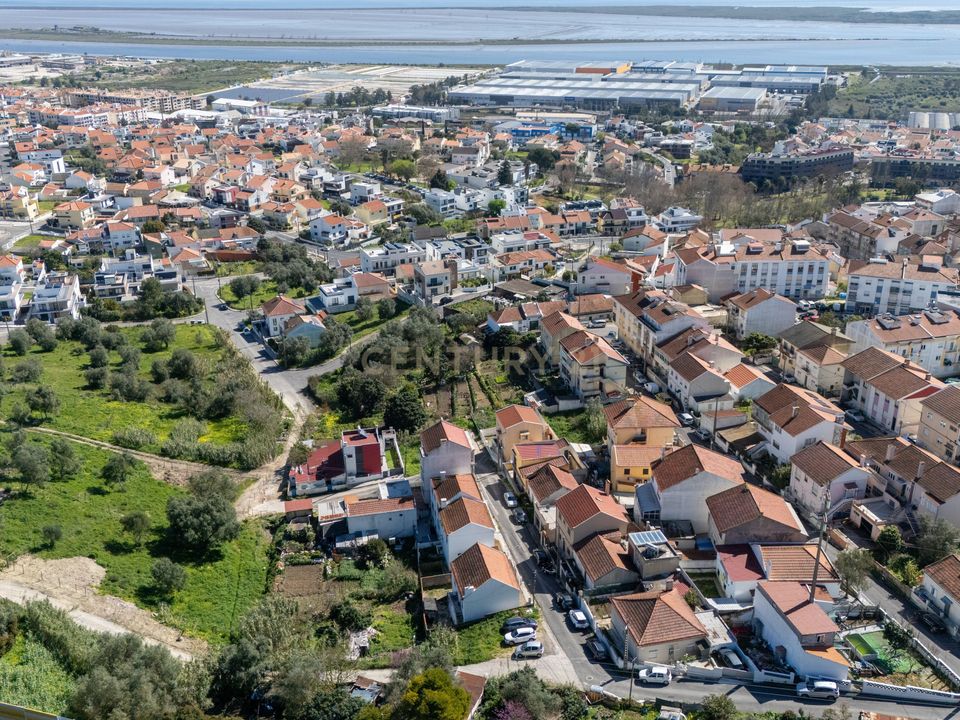Helårsgrund i Santa Iria de Azoia, Lisbon - foto 1