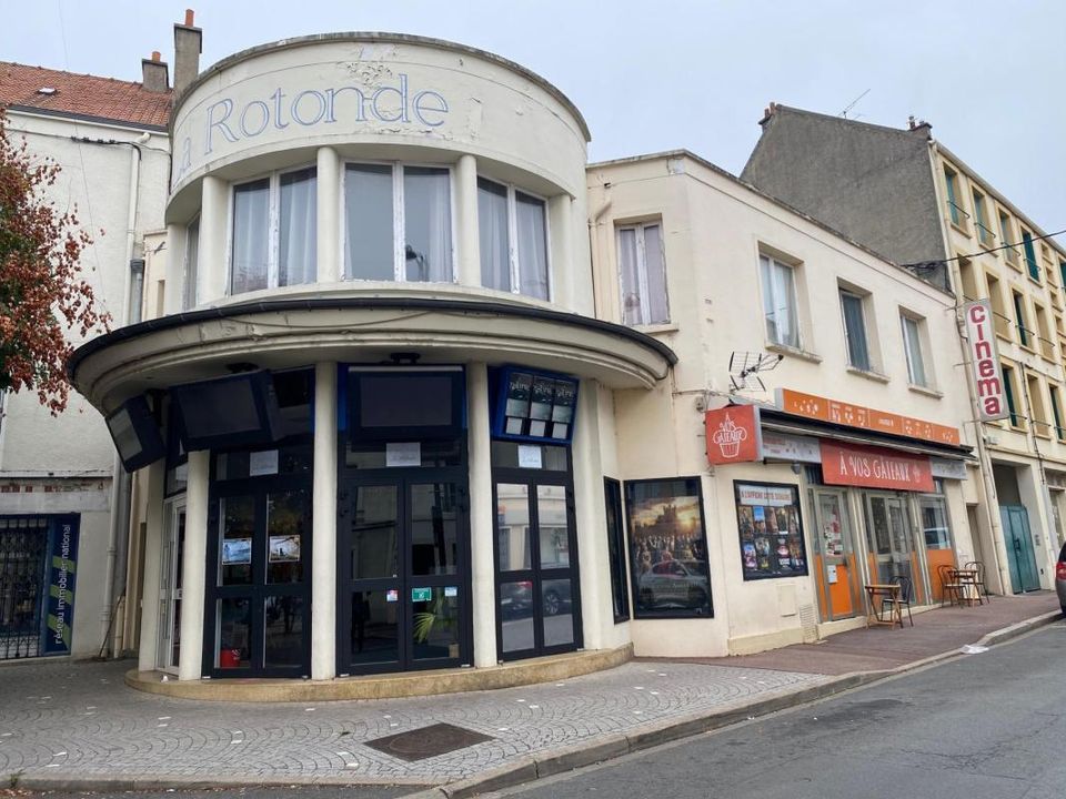 Erhvervsejendom i Etampes, Essonne - foto 1