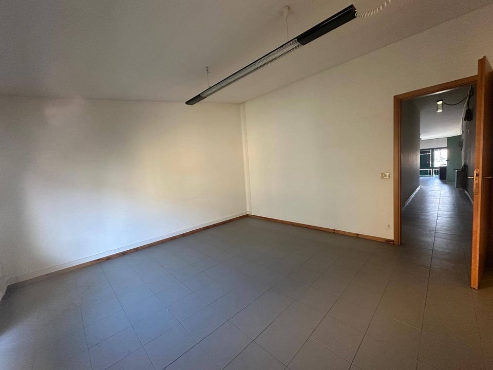 Commercial property in Lucca, Lucca - photo 2