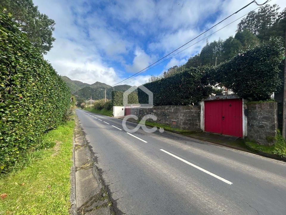 Villa i Furnas, Sao Miguel - bilde 1