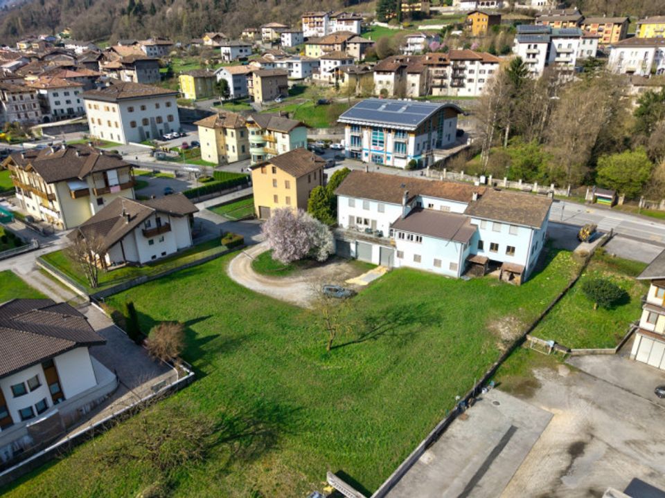 Helårsgrund i Borgo Chiese, Trento - foto 1