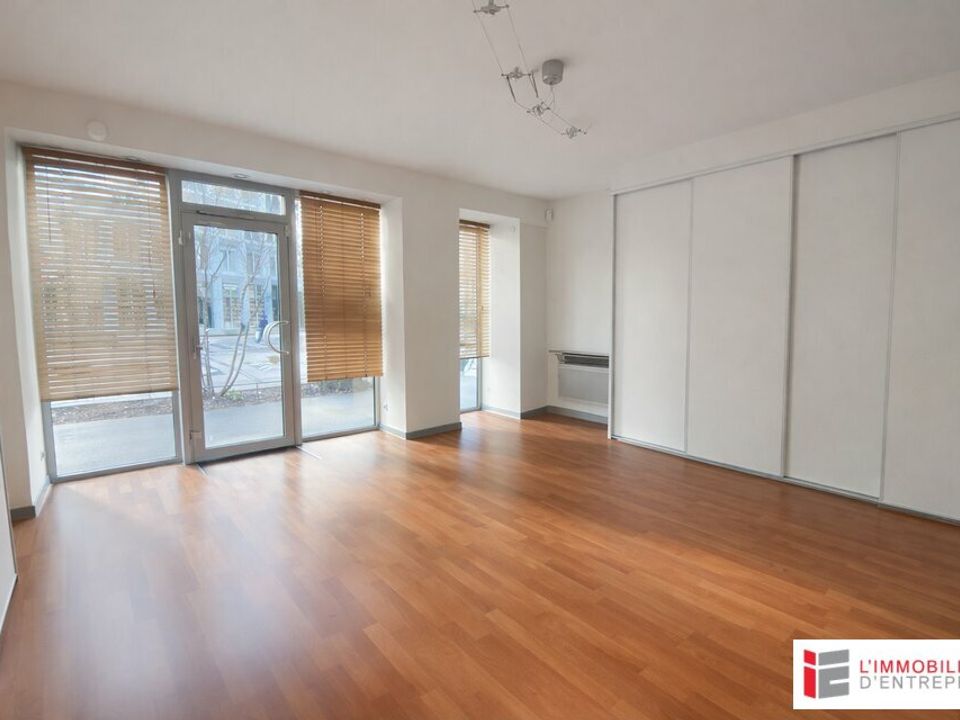 L'establiment comercial a Rennes, Ille-et-Vilaine - foto 3