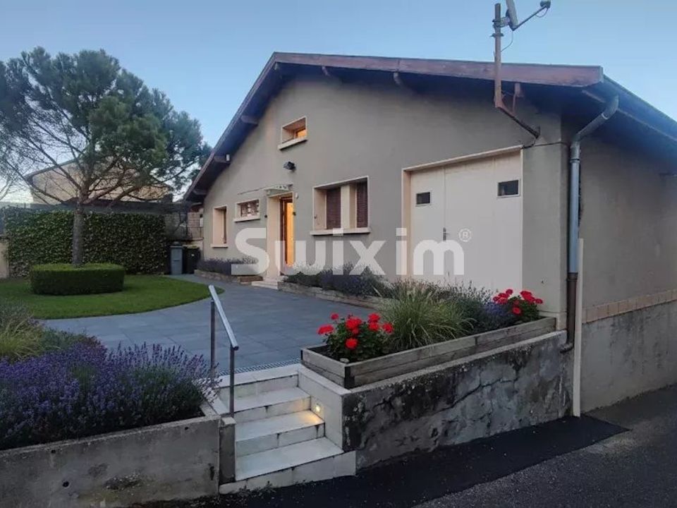 Landejendom i Charly, Rhone - foto 1