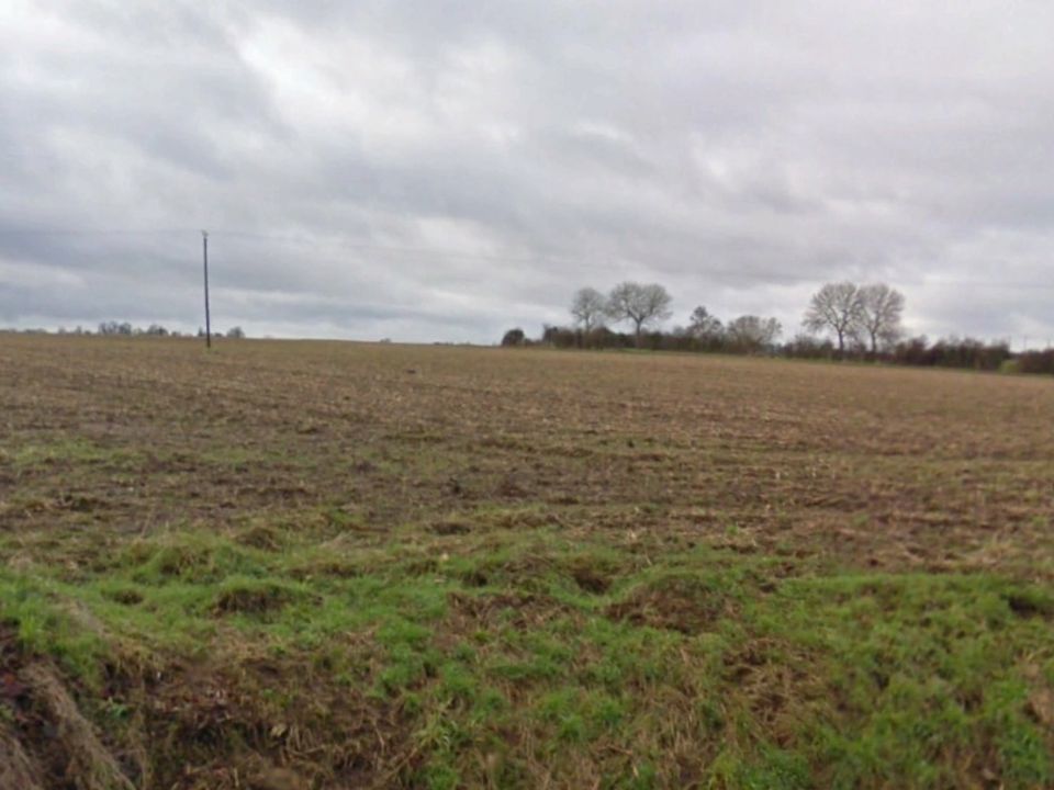 Helårsgrund i Fresney-le-Puceux, Calvados - foto 1
