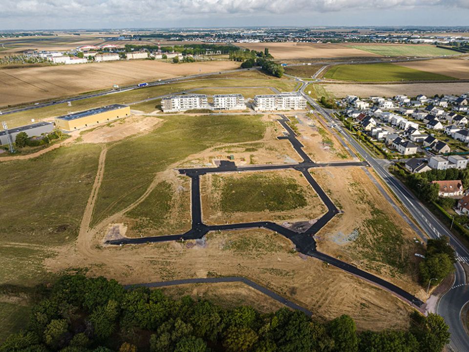 Helårsgrund i Bretteville-sur-Laize, Calvados - foto 1