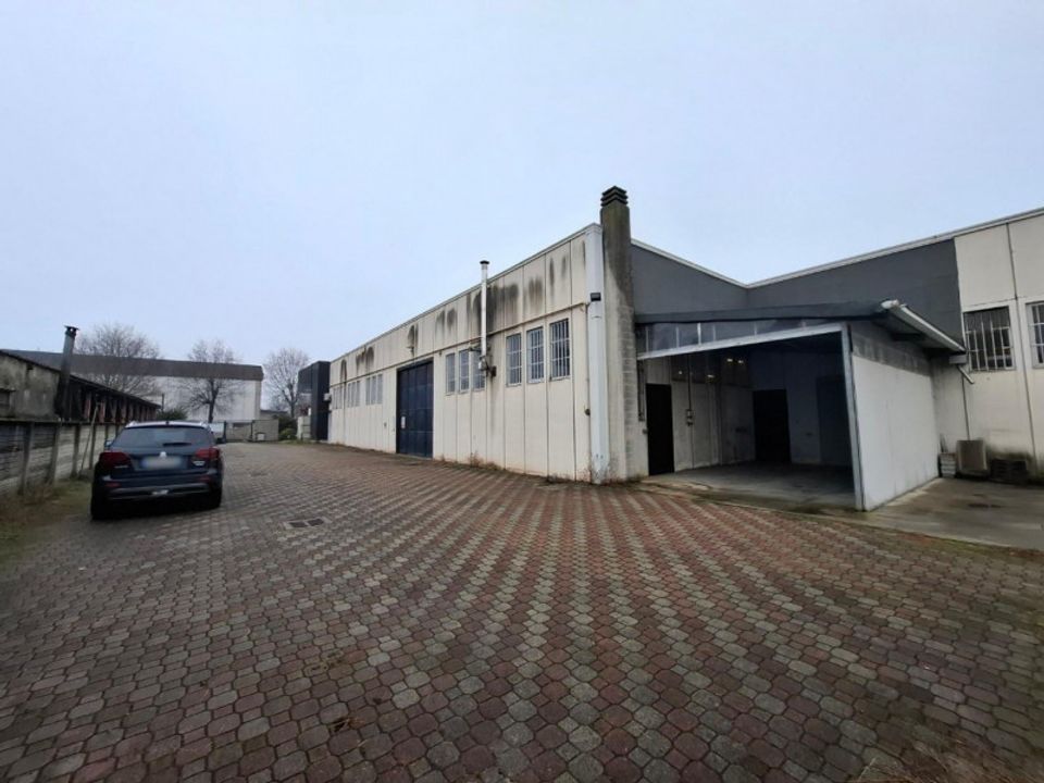Erhvervsejendom i Vigevano, Pavia - foto 3