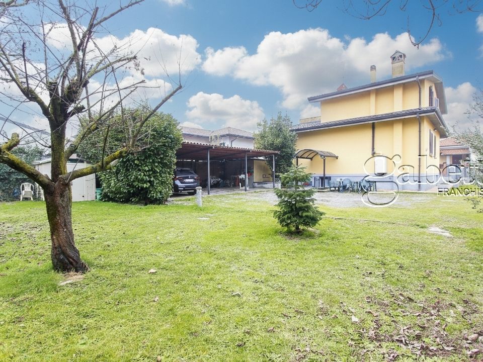 Villa i Nerviano, Milan - foto 1