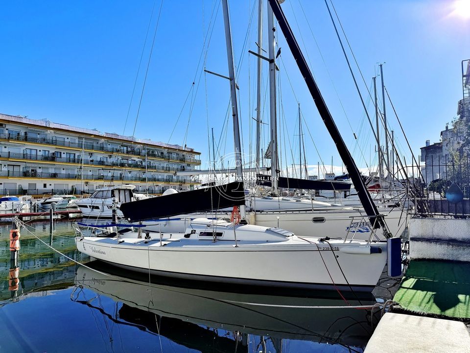 Lejlighed i Empuriabrava, Gerona - foto 1