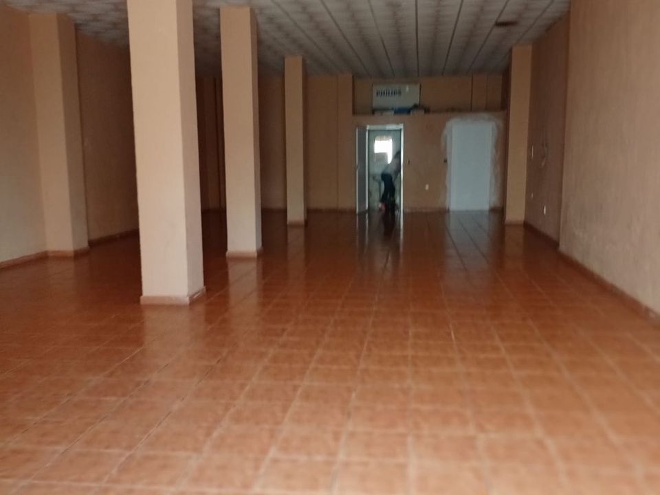 Erhvervsejendom i Ador, Valencia - foto 1
