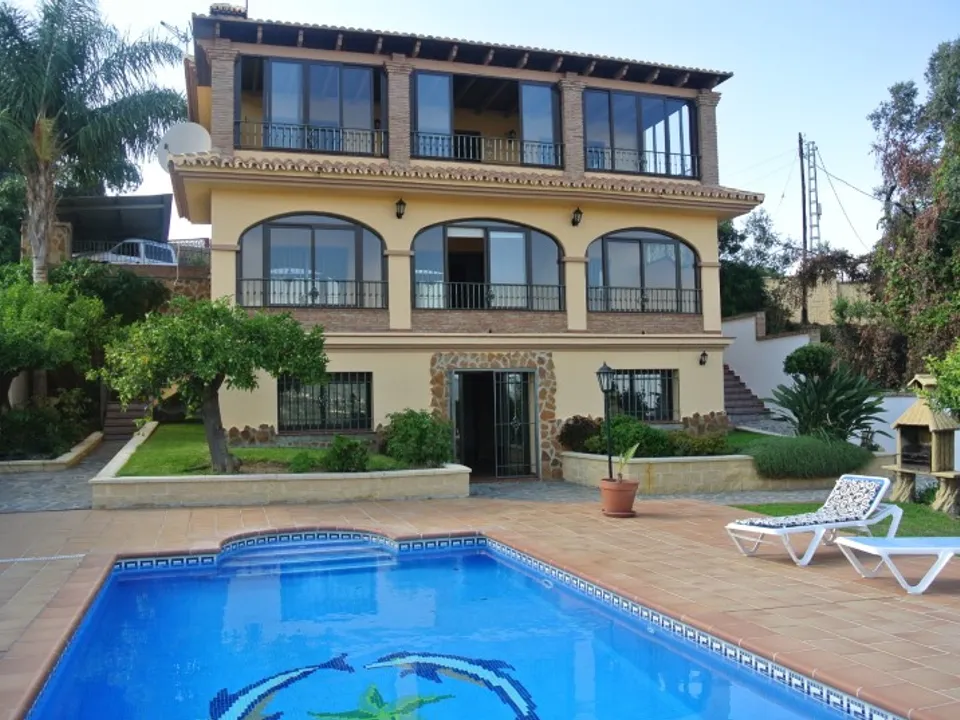 Villa i Alhaurin De La Torre, Malaga - foto 4