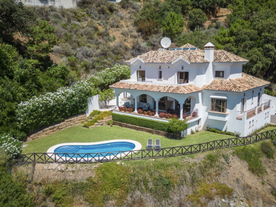 Villa i Benahavis, Malaga - foto 1