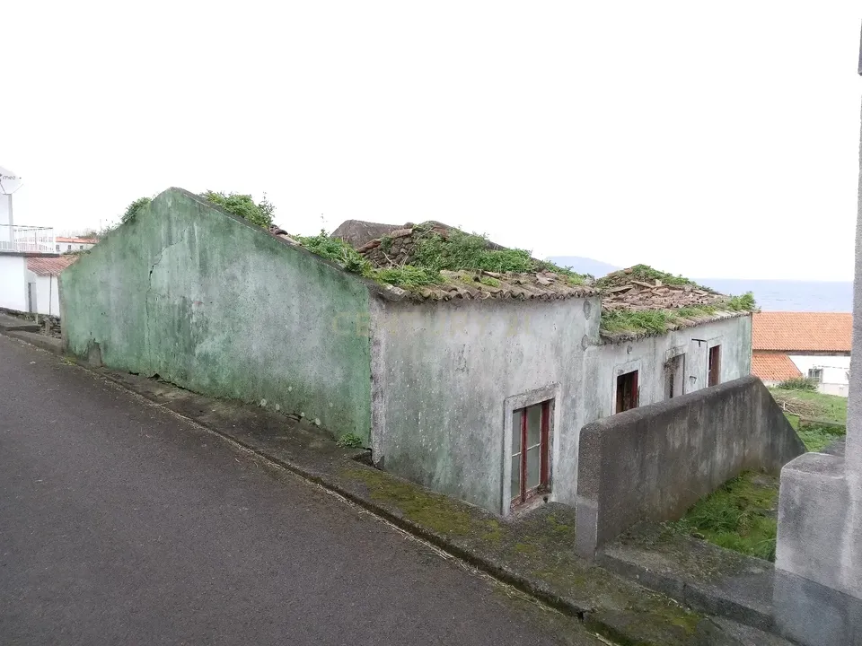 Helårsgrund i Santa Cruz das Flores, Flores - foto 5