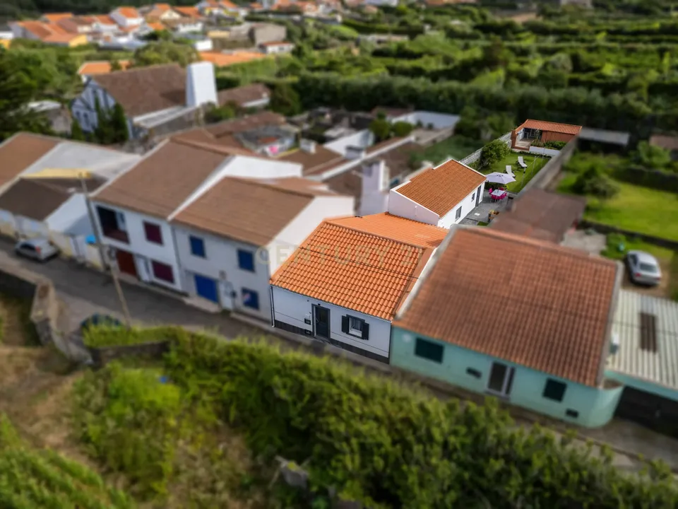 Villa i Ribeira Grande, Sao Miguel - foto 1