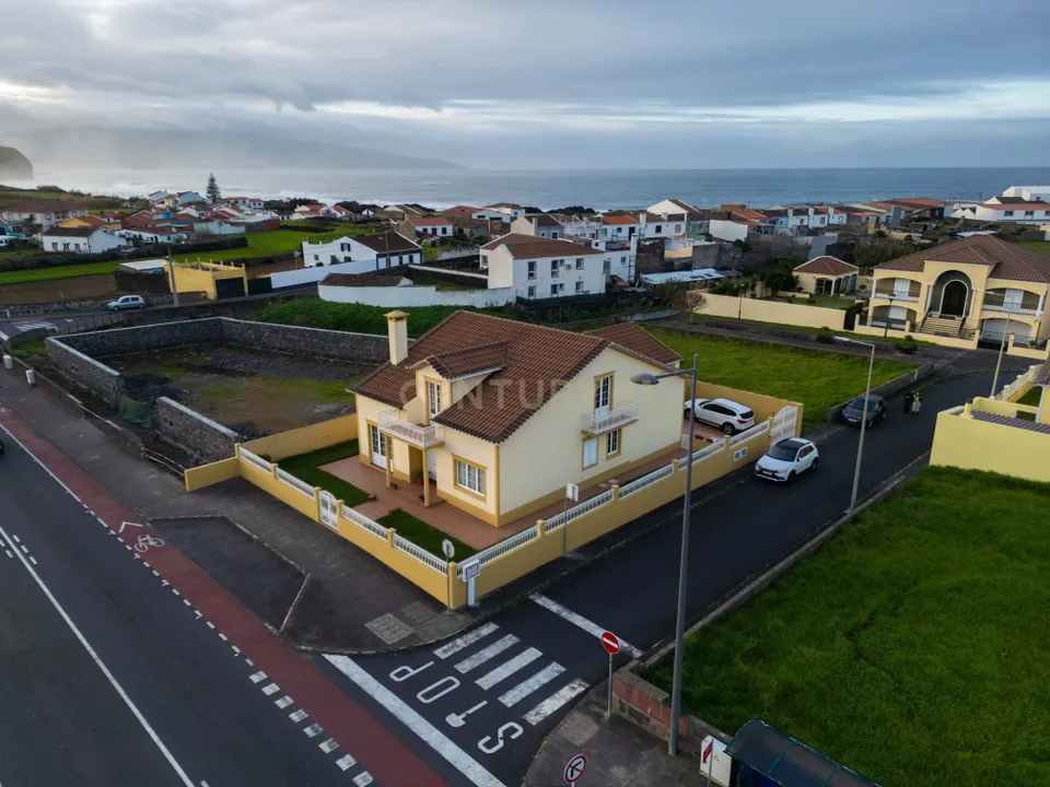 Villa i Ribeira Grande, Sao Miguel - foto 2