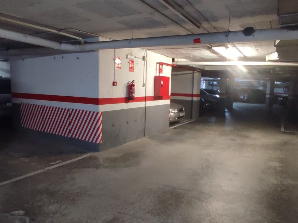 Garage i Barcelona, Barcelona - foto 1
