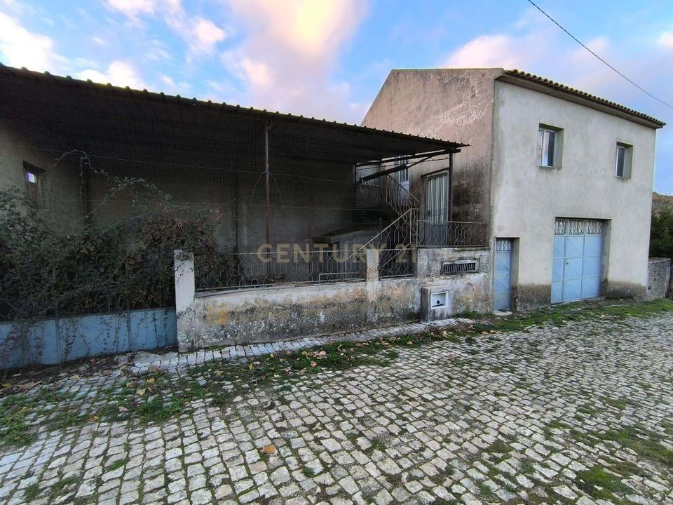 Villa a Braganca, Braganca - foto 1