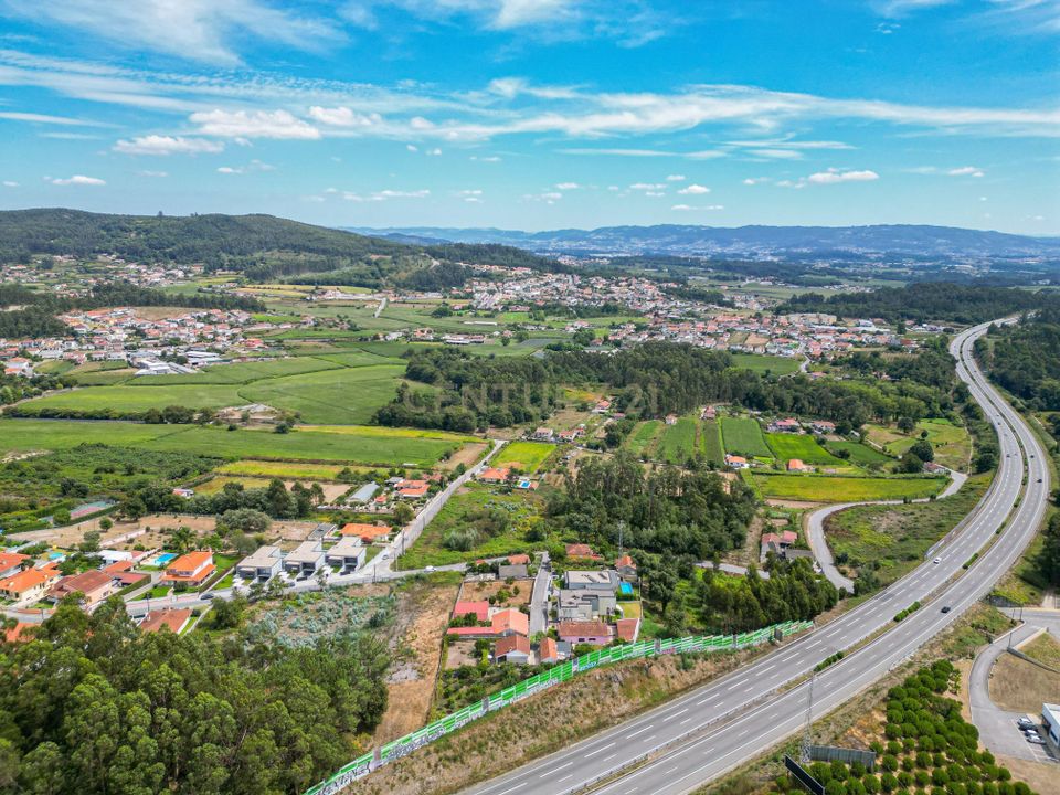 Helårsgrund i Vila Nova de Famalicao, Braga - foto 4