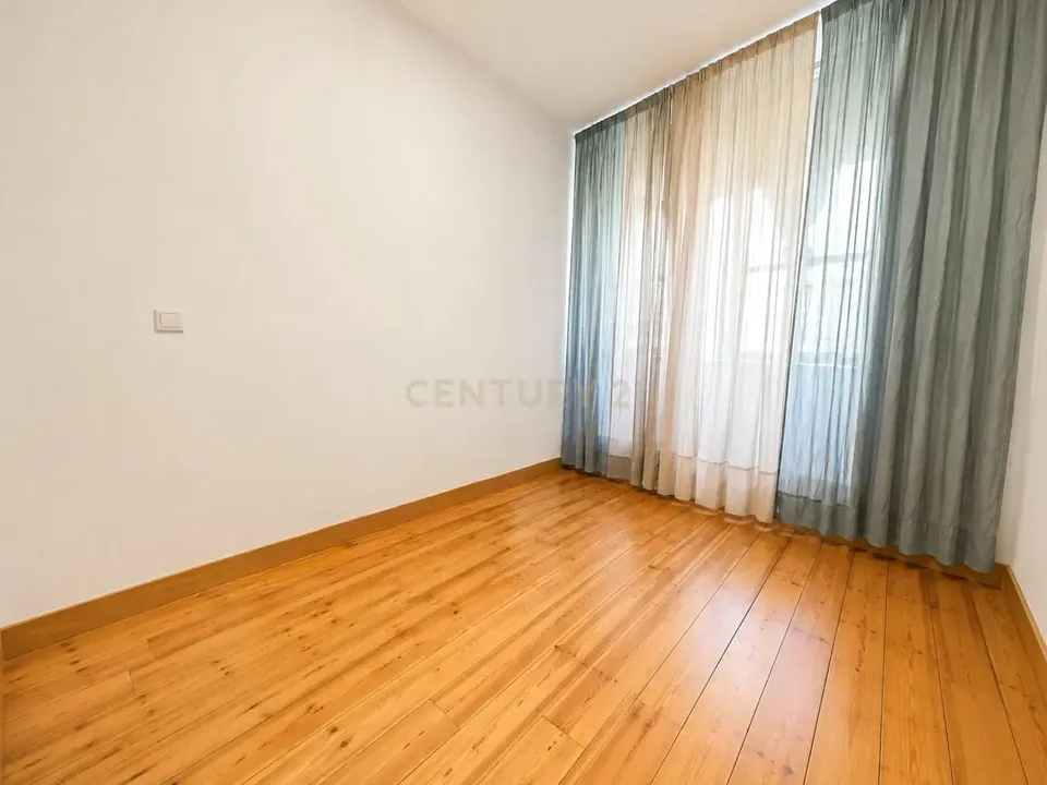 Erhvervsejendom i Povoa de Lanhoso, Braga - foto 3