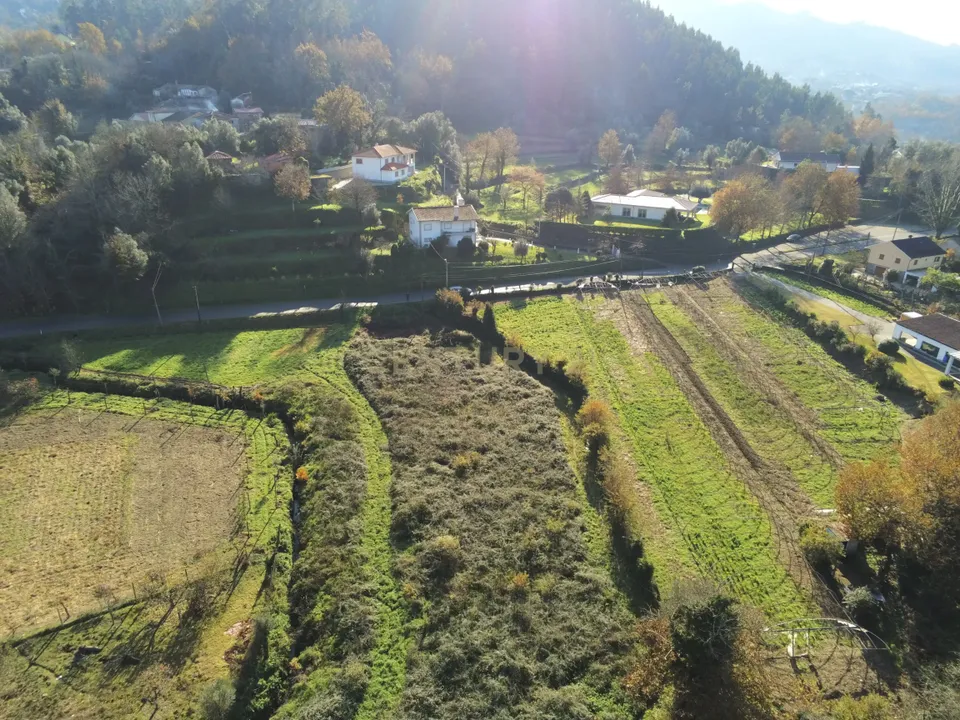 Helårsgrund i Celorico de Basto, Braga - foto 1