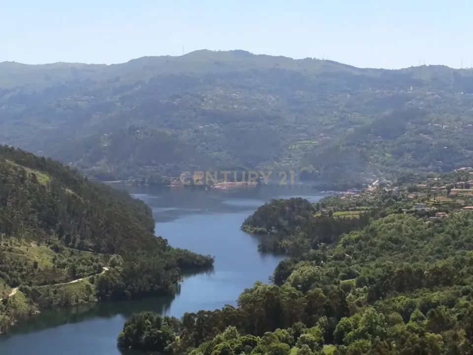 Helårsgrund i Celorico de Basto, Braga - foto 1