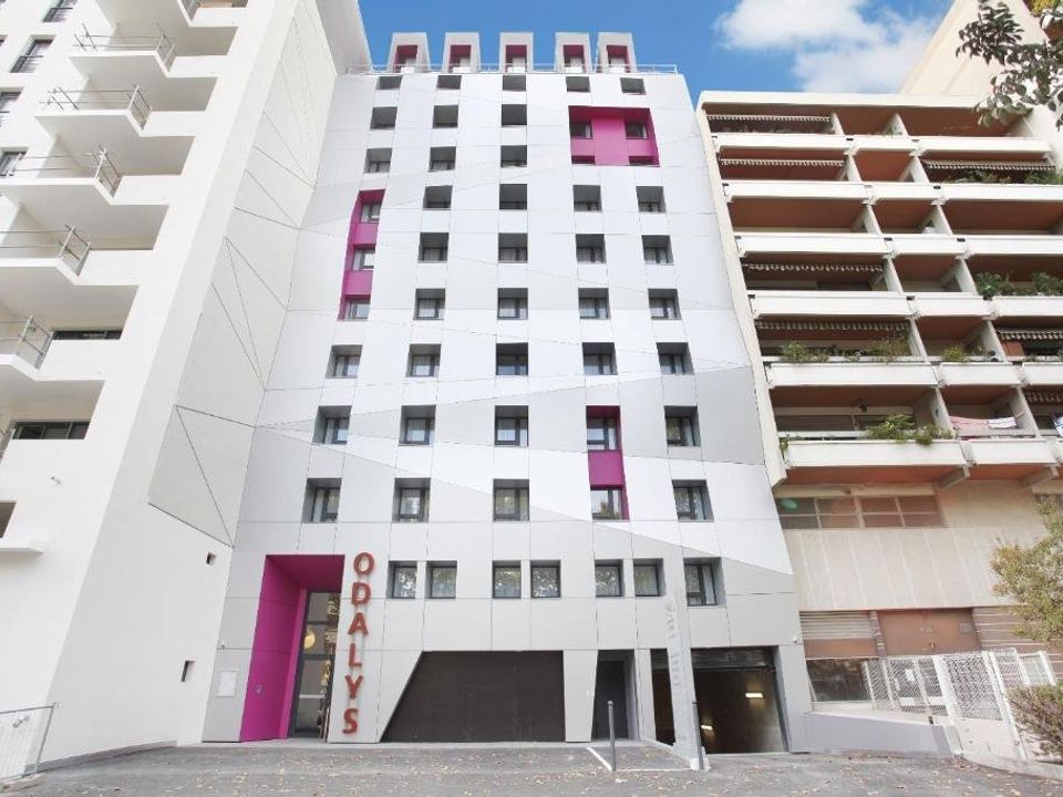 Erhvervsejendom i Marseille, Bouches-du-Rhone - foto 1