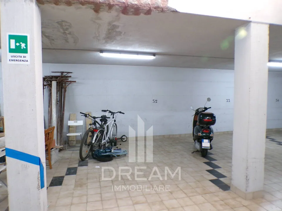 Parkeringsplads i Cagliari, Cagliari - foto 3