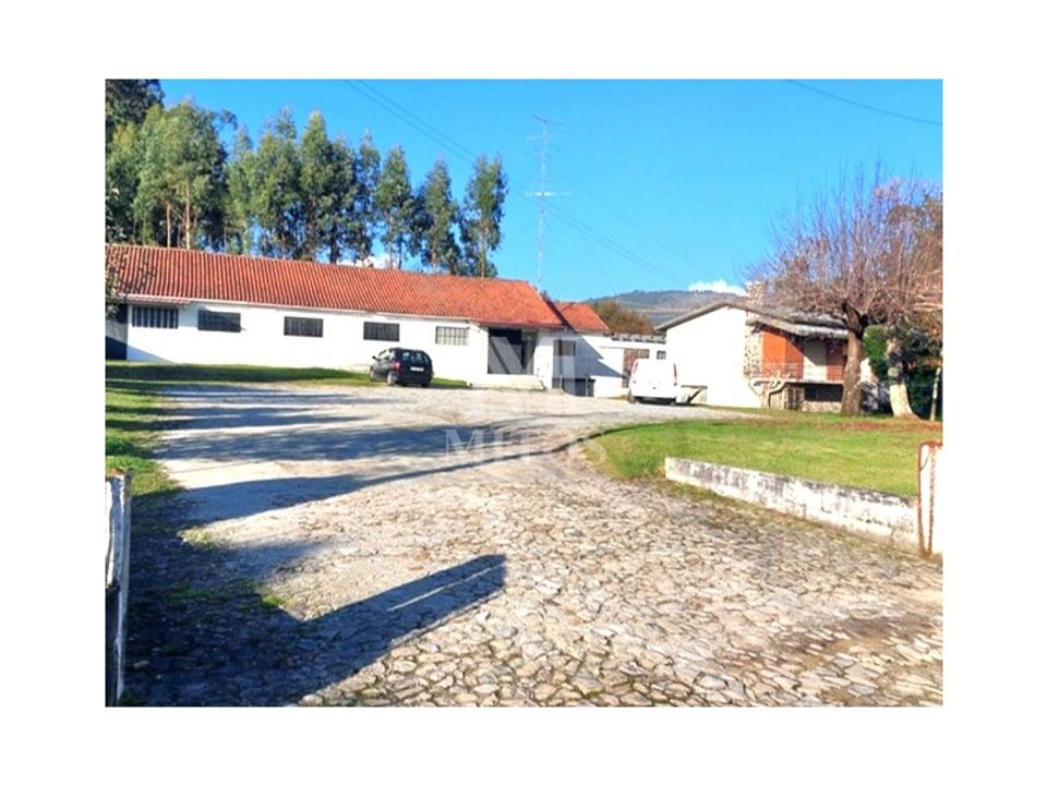 Erhvervsejendom i Barcelos, Braga - foto 1
