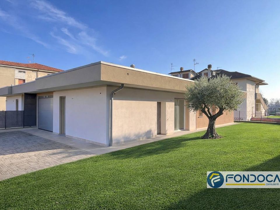 Villa i Castelli Calepio, Bergamo - foto 1