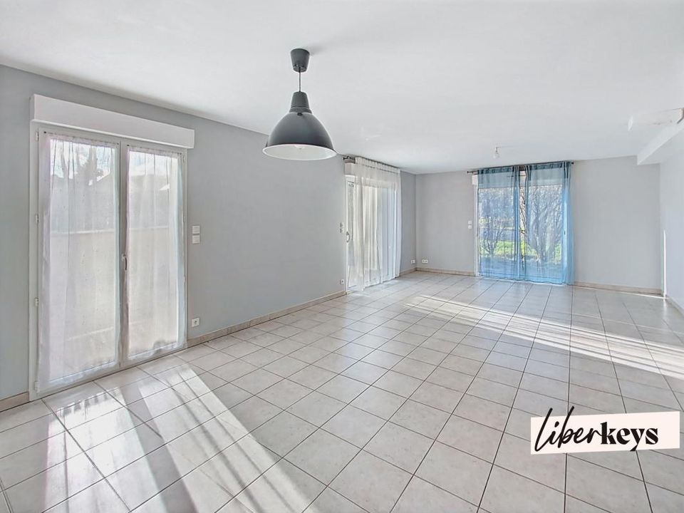 Villa in Rivarennes, Indre - foto 1