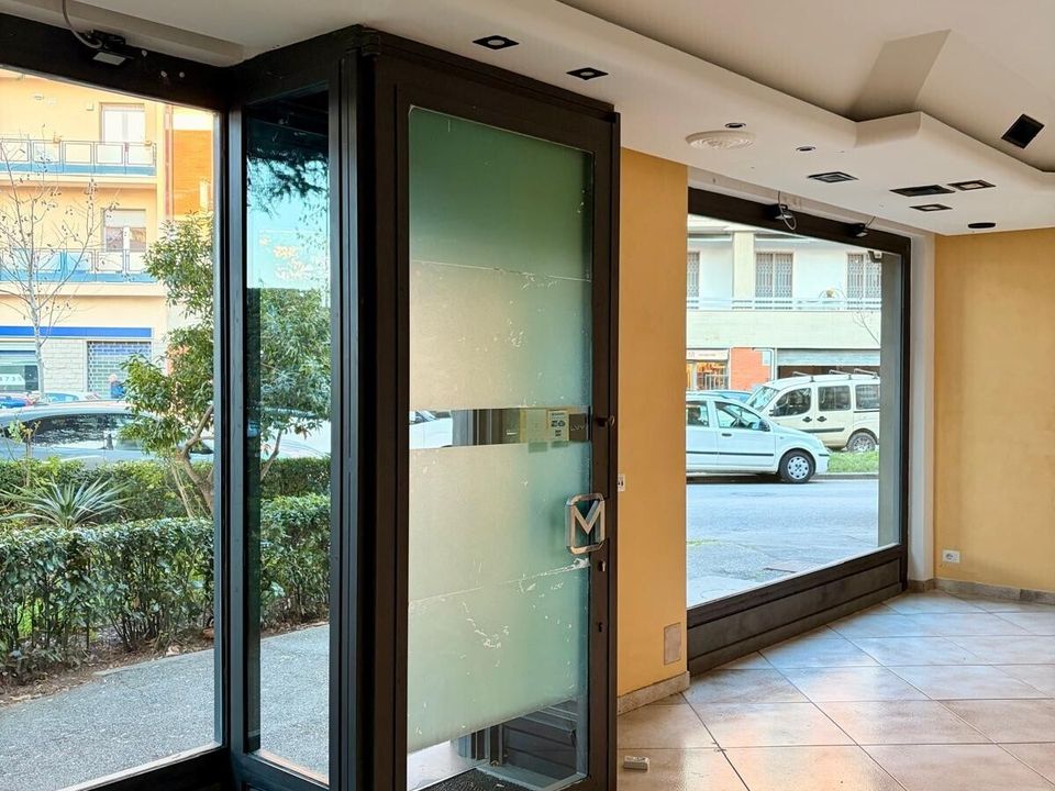 Erhvervsejendom i Scandicci, Florence - foto 4