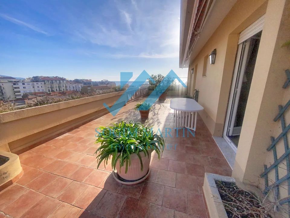 Lejlighed i Menton, Alpes-Maritimes - foto 1