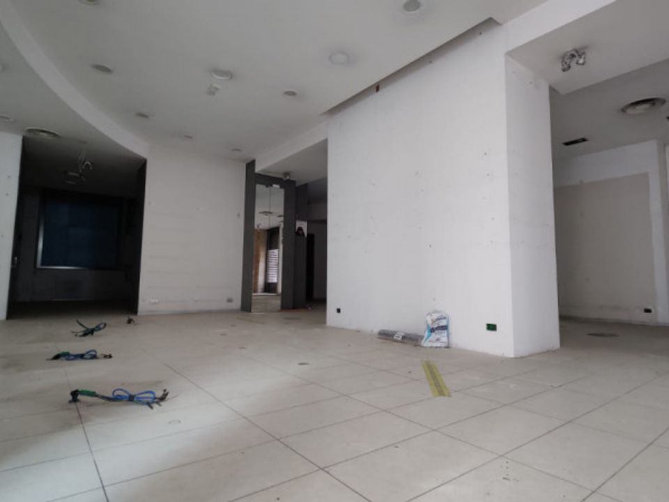 Erhvervsejendom i Eboli, Salerno - foto 4